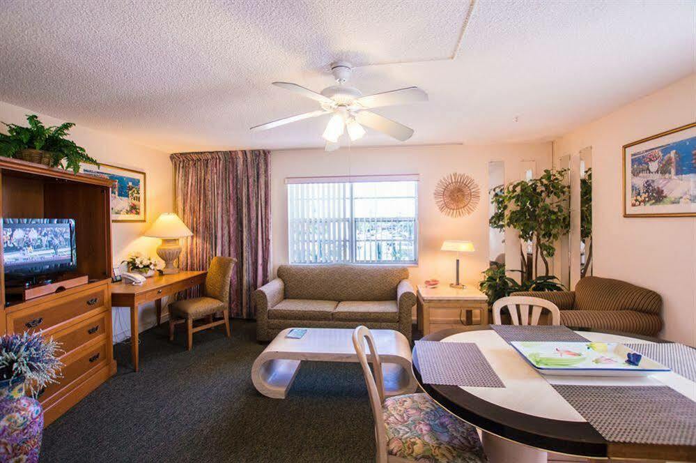 Shore Haven Resort Inn Lauderdale-by-the-Sea Екстер'єр фото